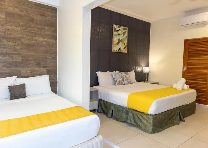 Scarlette Hotel